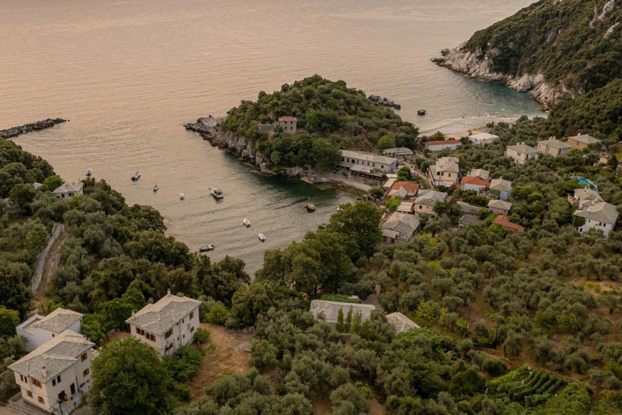 Orange House For Big Families In Damouchari - Delicious Houses Kültér fotó