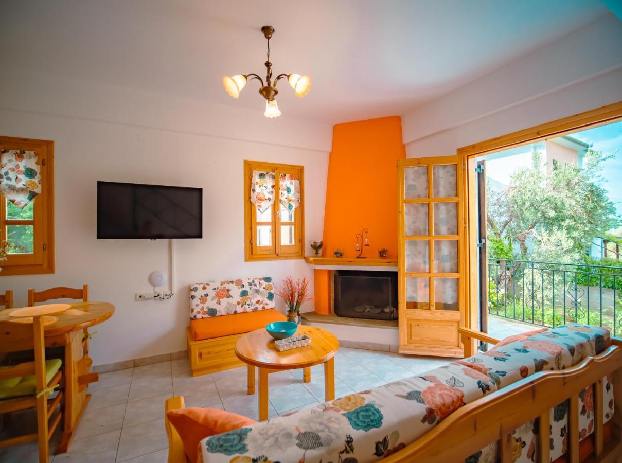Orange House For Big Families In Damouchari - Delicious Houses Kültér fotó