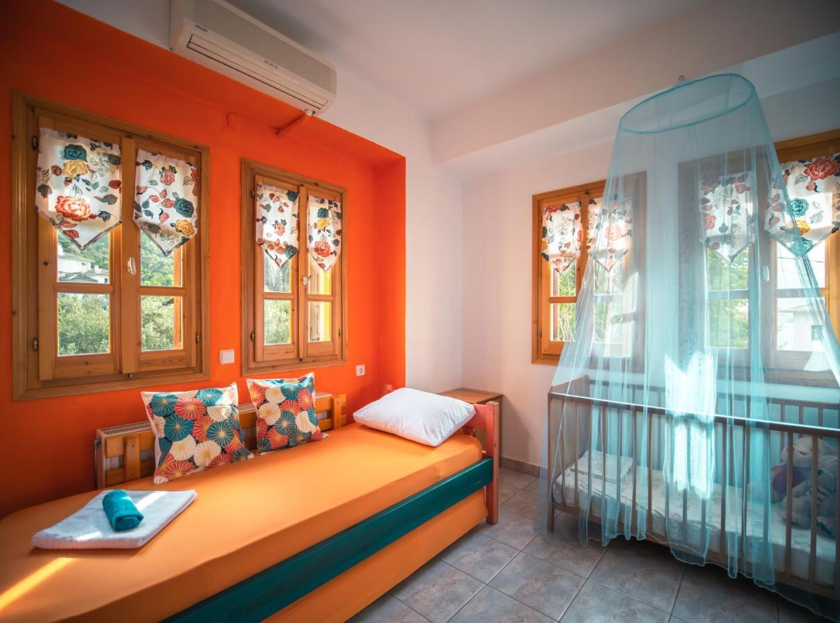 Orange House For Big Families In Damouchari - Delicious Houses Kültér fotó