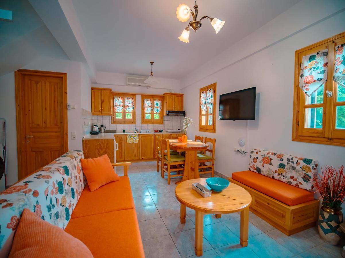 Orange House For Big Families In Damouchari - Delicious Houses Kültér fotó