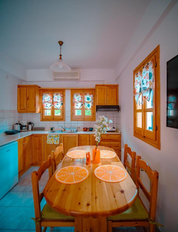 Orange House For Big Families In Damouchari - Delicious Houses Kültér fotó